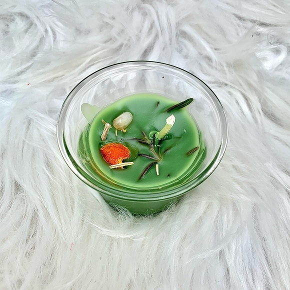 Other - LEO Zodiac Candle - Citrine - Earth Collection Crystal Gemstones